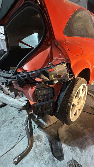 Pintura, carroceria y mecanica. Nos desplazamos.