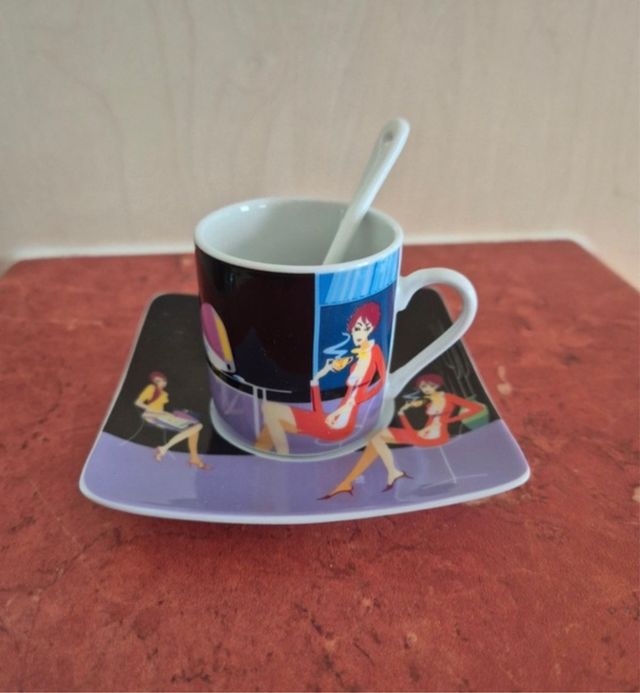 Set 4 Tazas con Platos Porcelana