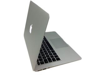 portatil apple apple macbook air core i5 1.8 13 (2017) (a1466)