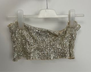 Top lentejuelas plateadas