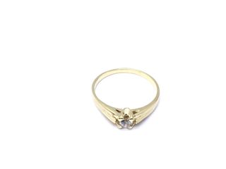 anillo oro 18k con piedra con circonita