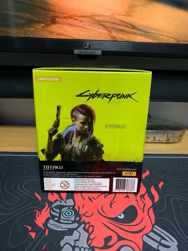 Figura Totaku V Mujer Cyberpunk 2077