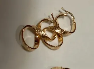 Pendientes Aro Ocho Greca Mediano oro 18k