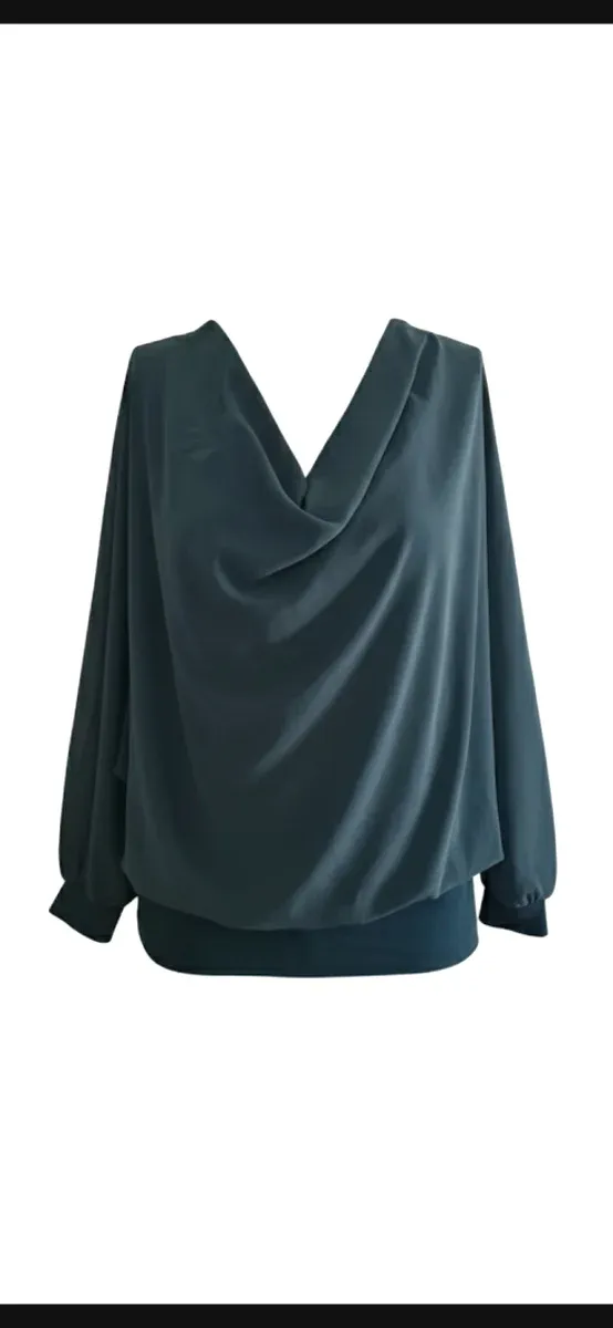 Blusa elegante verde escura ou verde petróleo