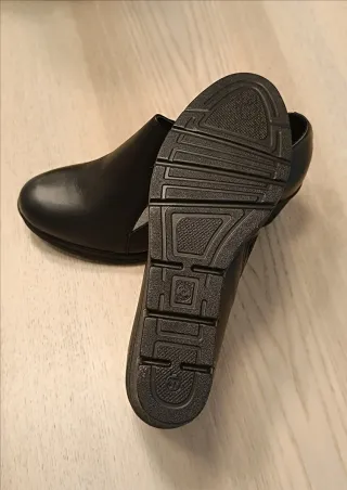 Zapatos de cuña negros