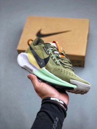 Nike Pegasus Trail 5 Olive Zapatillas Running