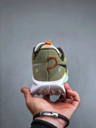 Nike Pegasus Trail 5 Olive Zapatillas Running