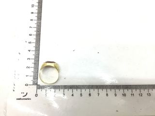 sello oro 18k con piedra con circonita