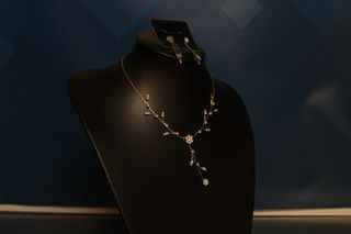 Conjunto Collar + Pendientes Flores PLATA (color) Vintage Abalorios