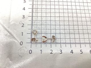 pendientes oro 18k con piedra con diamante de laboratorio