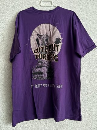 Camiseta hombre morada con estampado / talla XL