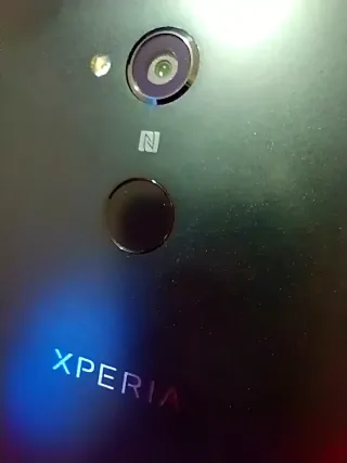 Sony Xperia XA2 Ultra - 2 telefoni. 70€ - ognuno.