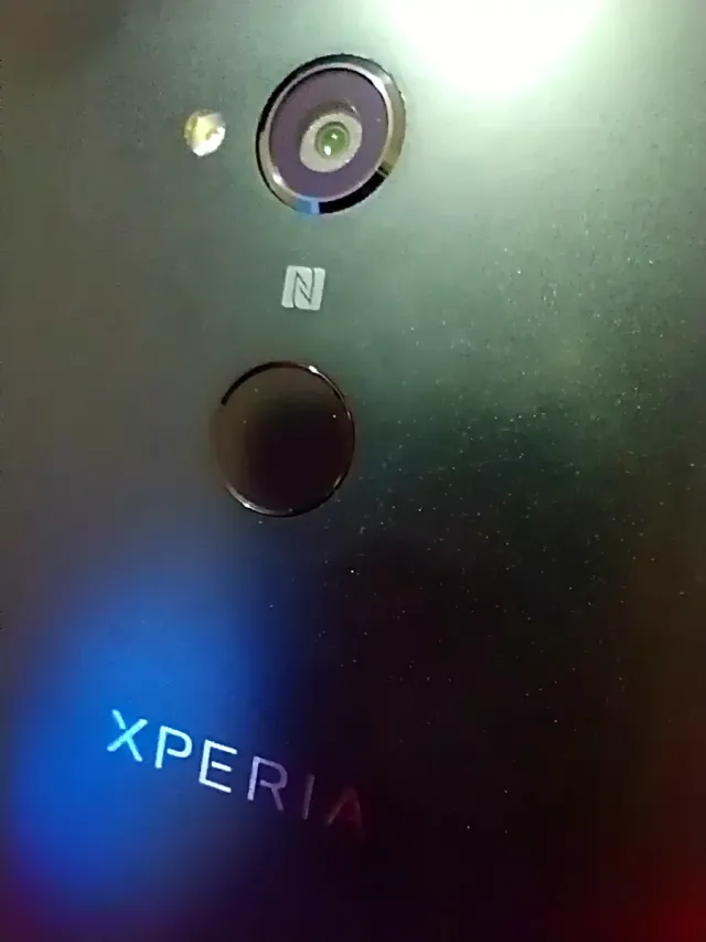 Sony Xperia XA2 Ultra - 2móviles. 70€ - cada um.