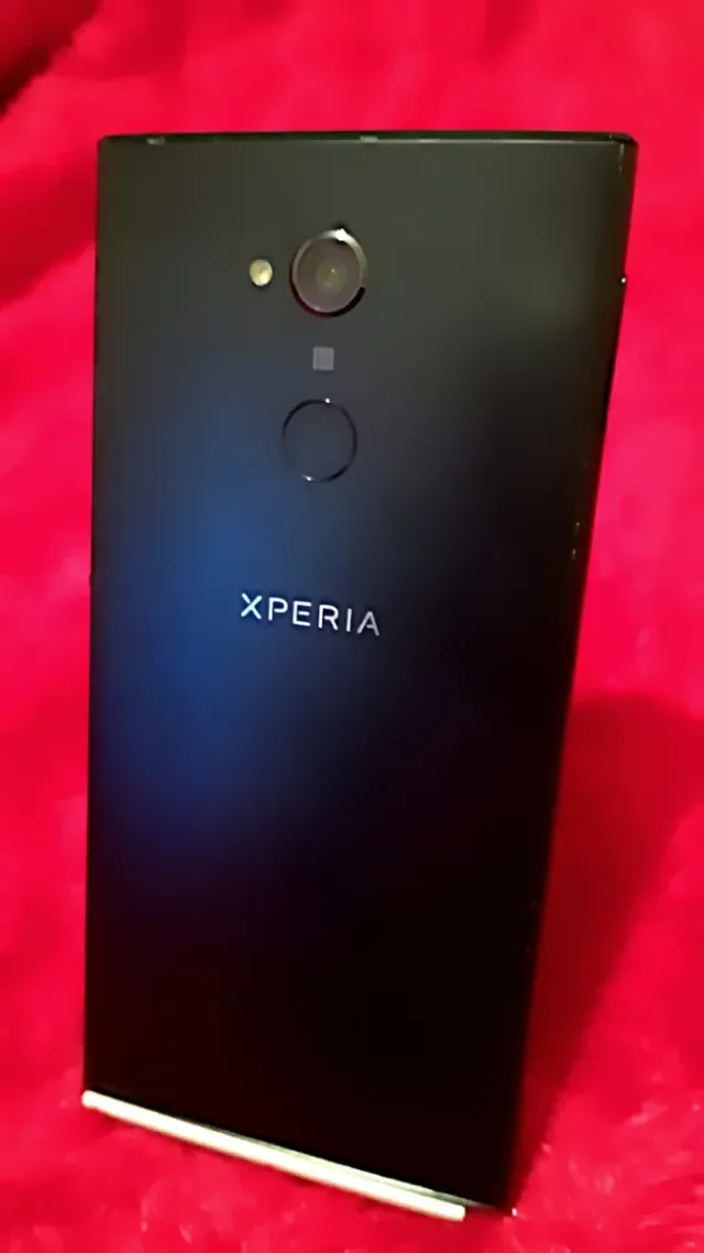 Sony Xperia XA2 Ultra - 2móviles. 70€ - cada um.