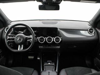 MERCEDES GLA 200 DCT 163CV 5P