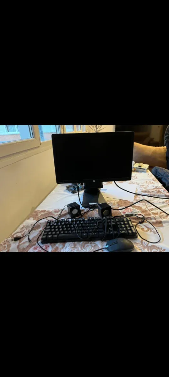 Teclado y Ratón Gaming con Altavoces