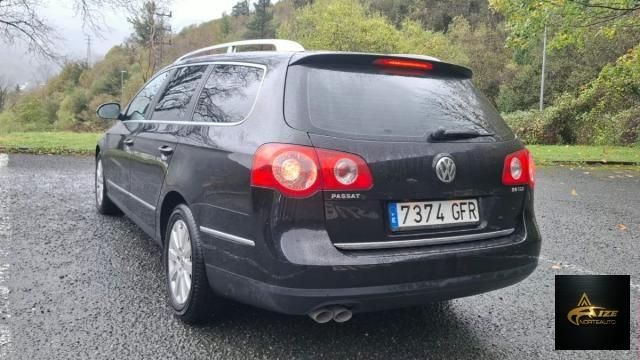 VOLKSWAGEN Passat Variant 2.0 TDI DPF Highline