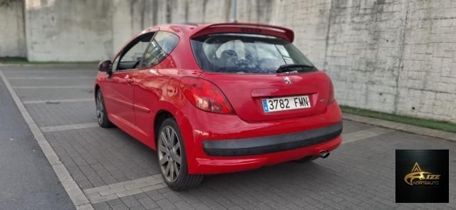 PEUGEOT 207 16V THP 150CV 3p. Féline