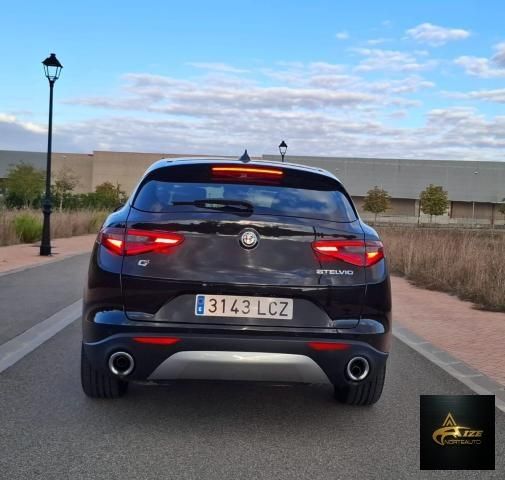 ALFA ROMEO Stelvio 2.2 T.diesel 210 CV AT8 Q4 Exec.