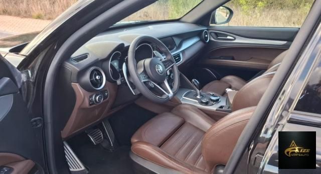 ALFA ROMEO Stelvio 2.2 T.diesel 210 CV AT8 Q4 Exec.