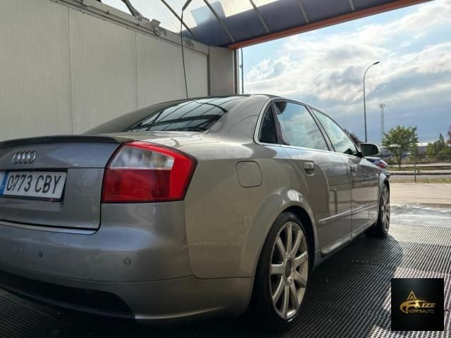 AUDI A4 1.9 TDI 130 CV