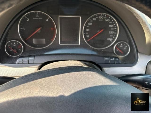 AUDI A4 1.9 TDI 130 CV