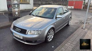 AUDI A4 1.9 TDI 130 CV