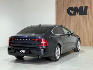 VOLVO S90 2.0 D3 Momentum Auto