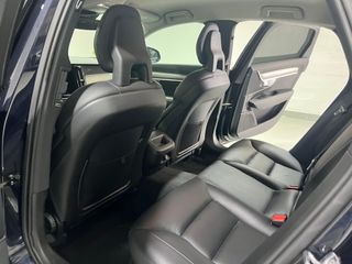 VOLVO S90 2.0 D3 Momentum Auto