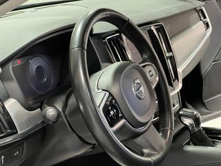 VOLVO S90 2.0 D3 Momentum Auto