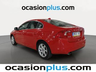 Volvo S60 D3 Momentum Auto 100 kW (136 CV)