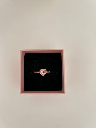 Anillo Corazón Brillante Elevado Pandora Rose