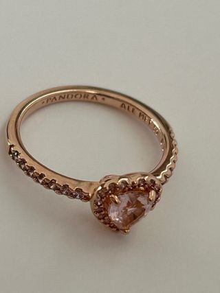 Anillo Corazón Brillante Elevado Pandora Rose