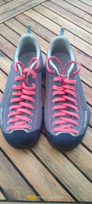 Scarpe sportive Scarpa grigie/rosa taglia 39.5