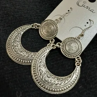 Pendientes Plateados Diseño Étnico