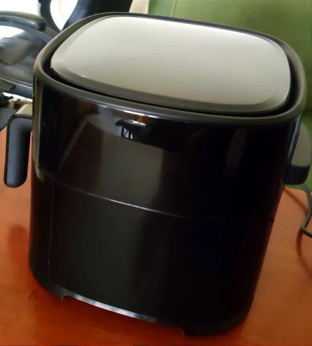Xiaomi Mi Air Fryer 6L (perfetta usata 3 volte)