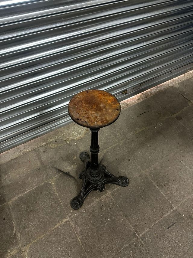 Pata de mesa forja Paris