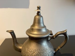 Gran Tetera Marroquí Antigua o Berrad