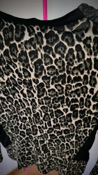 Cazadora GERRY WEBER estampado leopardo