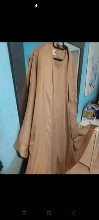 Vestido y chaqueta ZAGV talla L.