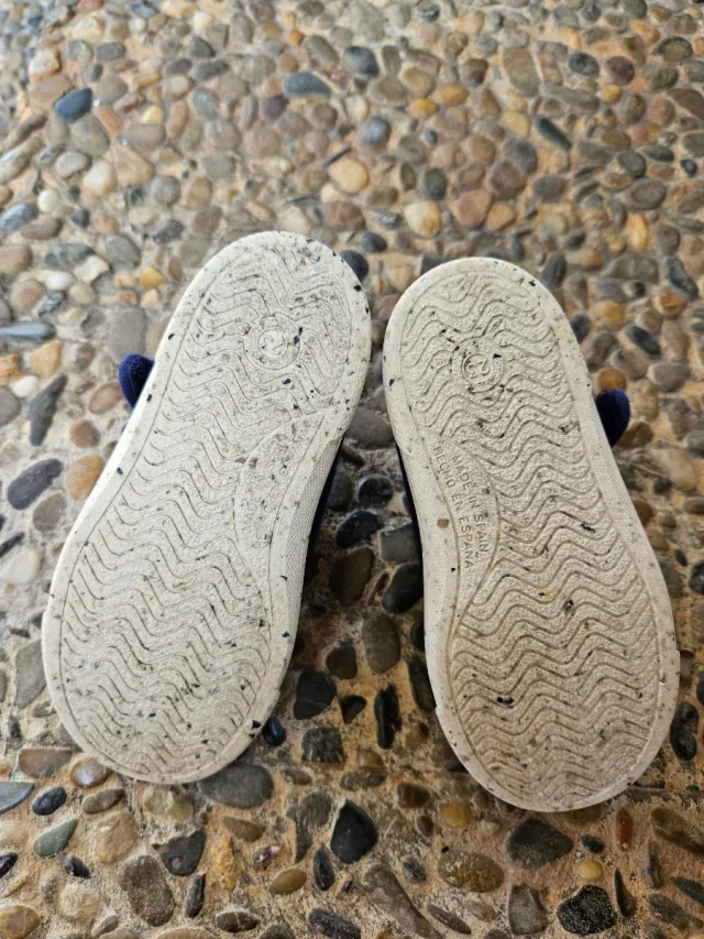 Zapatillas Unit azul marino T.23.