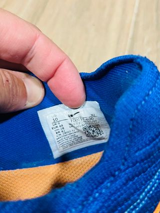 Zapatillas Nike ZoomX Azules y Naranjas