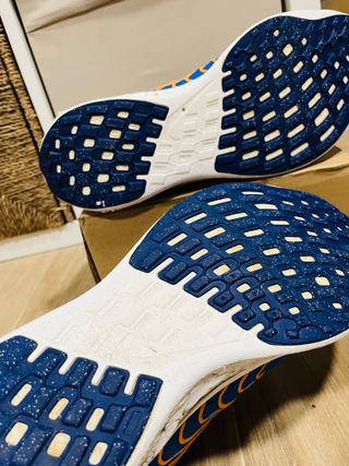 Zapatillas Nike ZoomX Azules y Naranjas