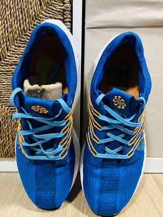 Zapatillas Nike ZoomX Azules y Naranjas