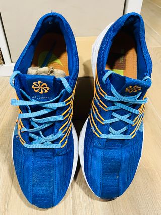 Zapatillas Nike ZoomX Azules y Naranjas
