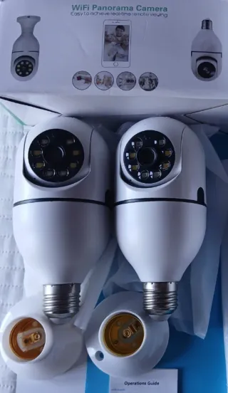 2 Cámaras IP Wi-Fi Bombilla