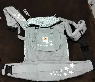 Mochila Portabebés Ergobaby Gris Estrellas.