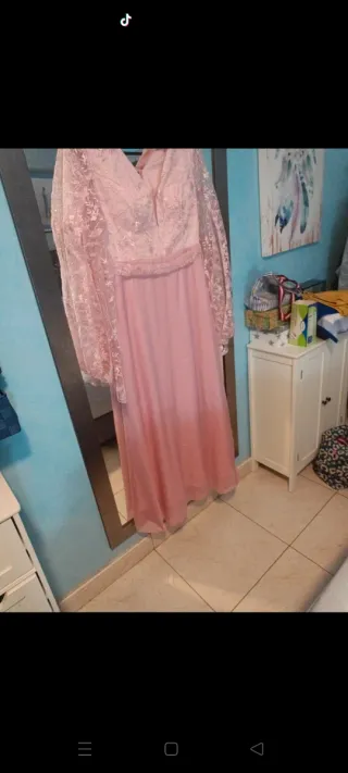 Vestido fiesta rosa encaje manga larga XL.