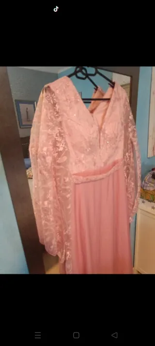 Vestido fiesta rosa encaje manga larga XL.