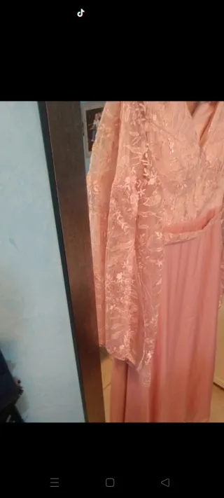 Vestido fiesta rosa encaje manga larga XL.